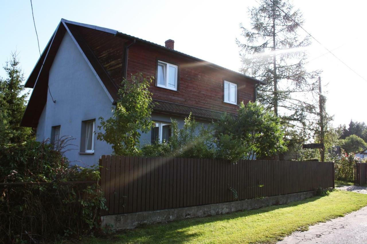 Pod Modrzewiem Pogorzelce Exterior photo